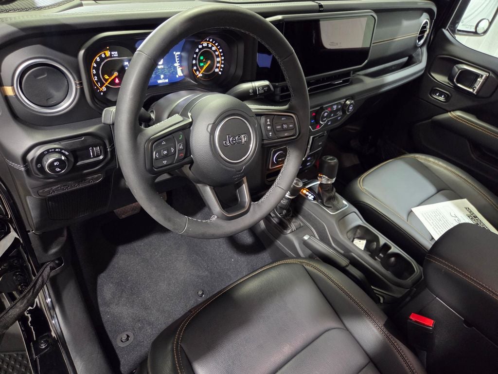 2025 Jeep Gladiator Sport photo 4