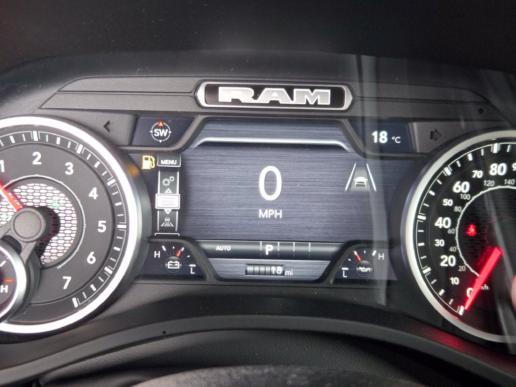 2027 RAM 1500 Big Horn/Lone Star