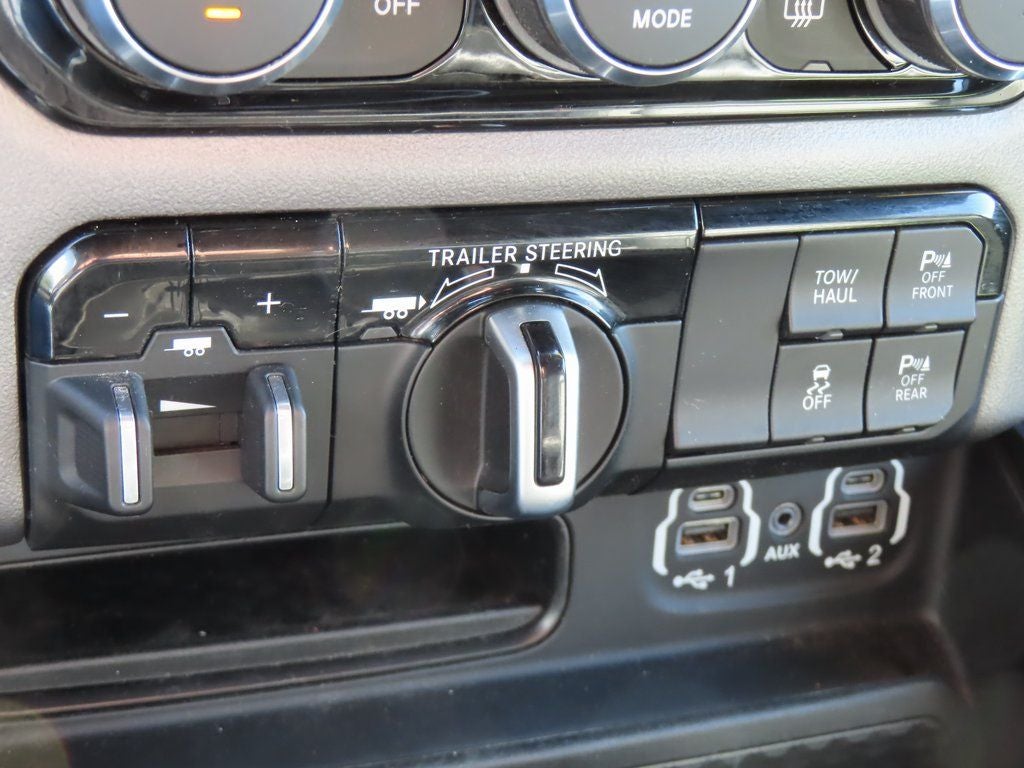 2022 RAM 1500 Big Horn/Lone Star Night Edition