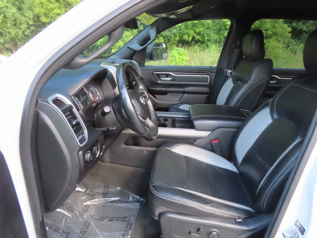 2022 RAM 1500 Big Horn/Lone Star Night Edition