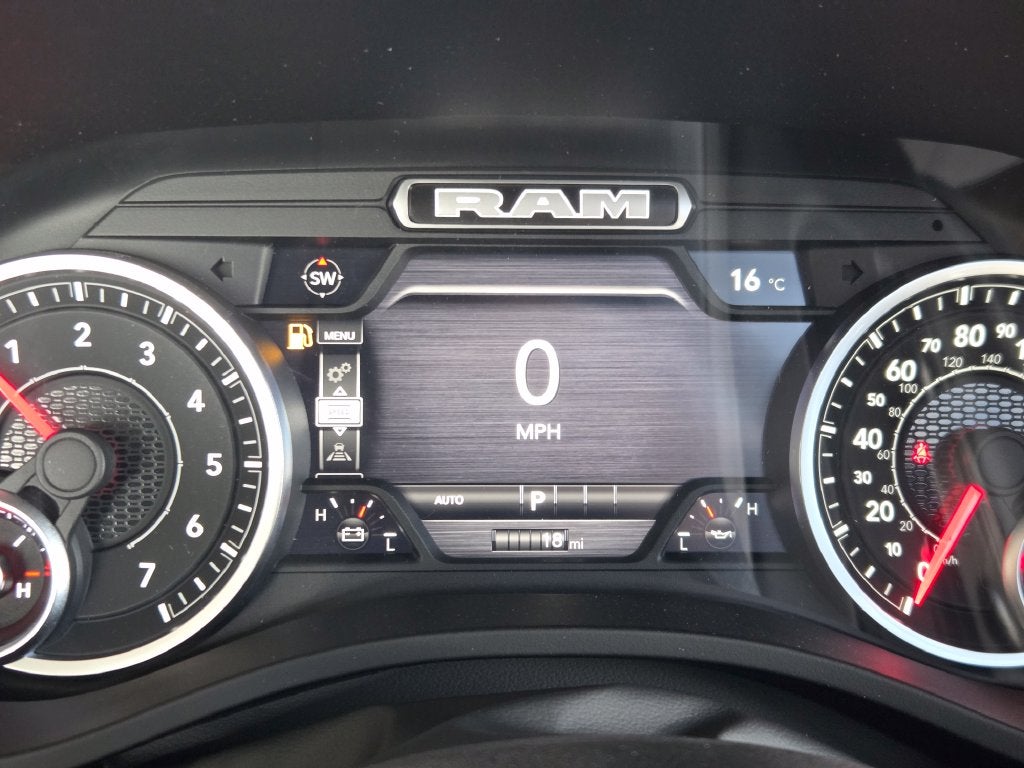 2027 RAM 1500 Big Horn/Lone Star