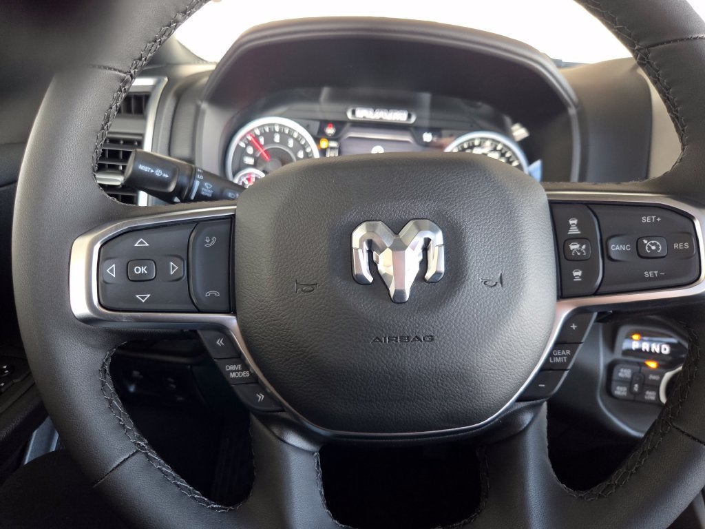 2027 RAM 1500 Big Horn/Lone Star