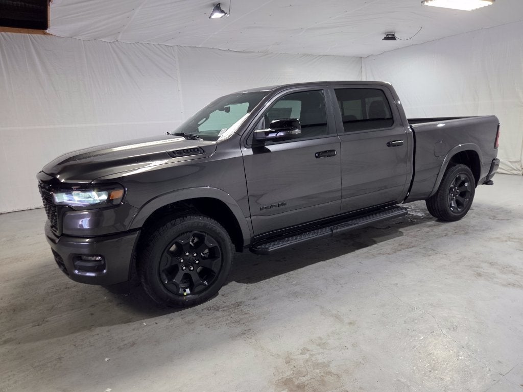 2027 RAM 1500 Big Horn/Lone Star