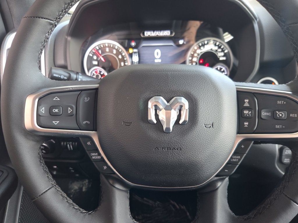 2027 RAM 1500 Big Horn/Lone Star