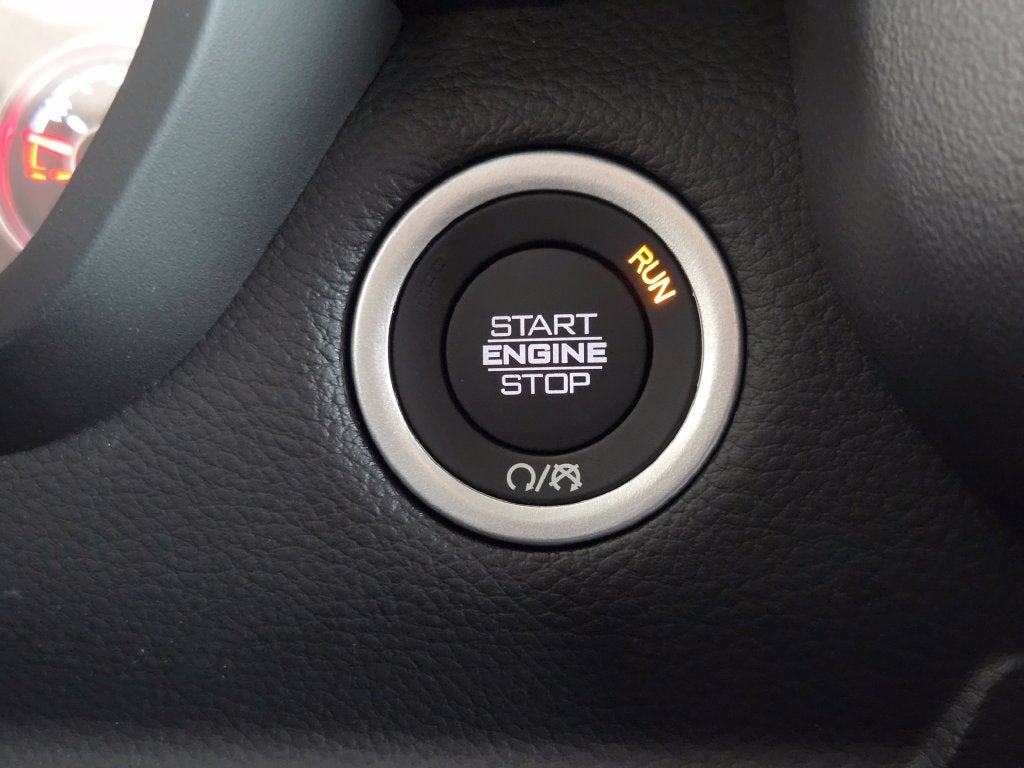2027 RAM 1500 Big Horn/Lone Star
