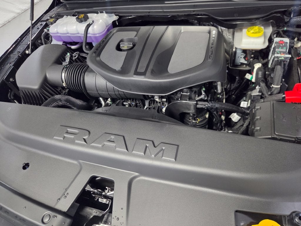2027 RAM 1500 Big Horn/Lone Star
