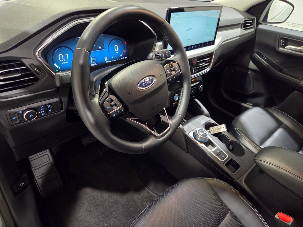 2025 Ford Escape Platinum