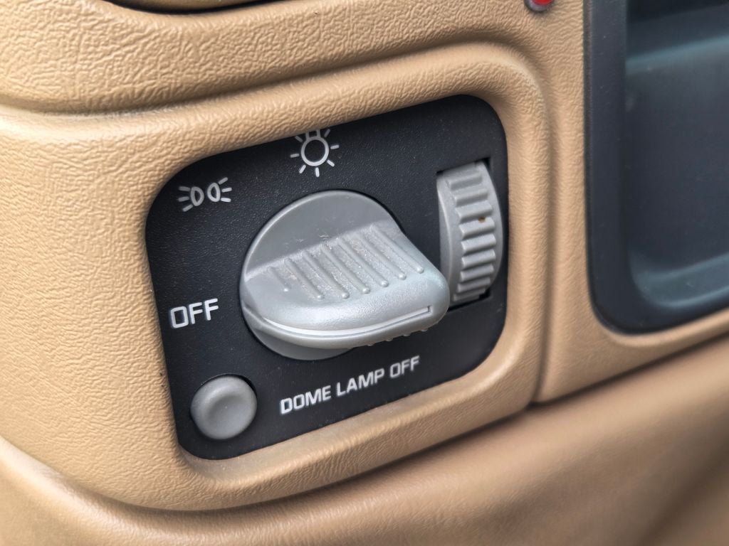 1995 Chevrolet Tahoe Base