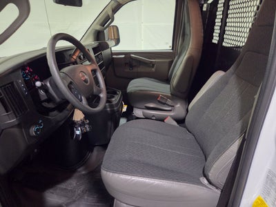 2025 GMC Savana 2500 Work Van