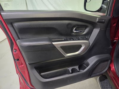 2017 Nissan Titan SL