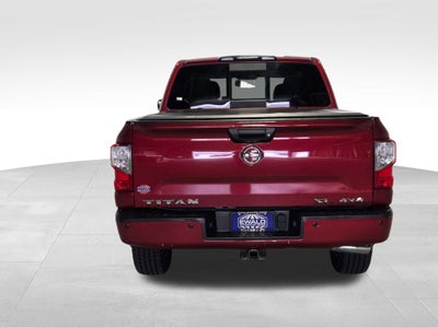 2017 Nissan Titan SL