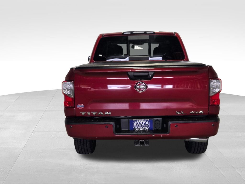 2017 Nissan Titan SL