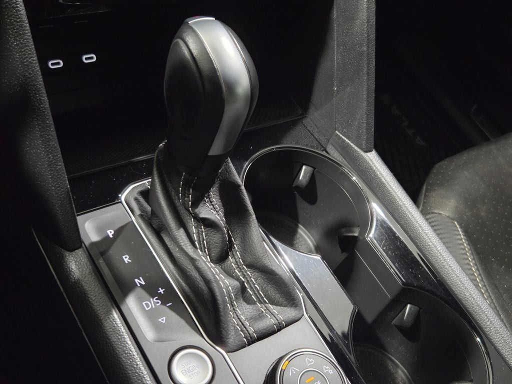 2023 Volkswagen Atlas Cross Sport 2.0T SE w/Technology