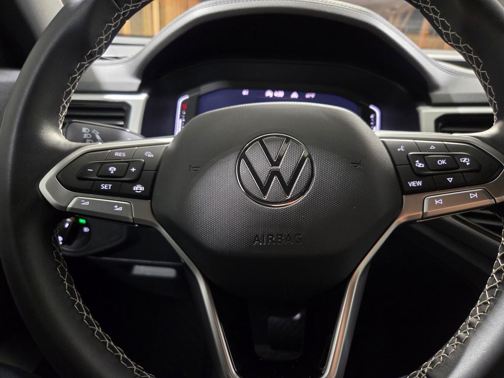 2023 Volkswagen Atlas Cross Sport 2.0T SE w/Technology