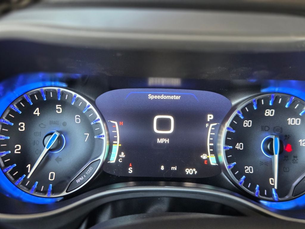 2027 Chrysler Pacifica Select