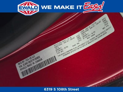 2026 Chrysler Pacifica Select