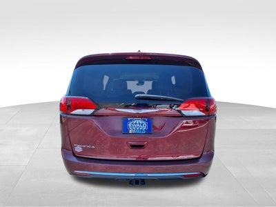 2017 Chrysler Pacifica Touring L Plus