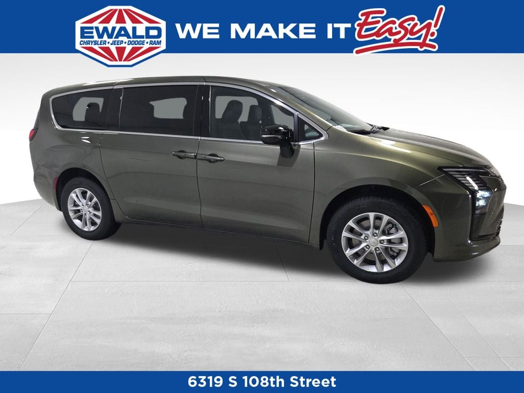 2027 Chrysler Pacifica Select