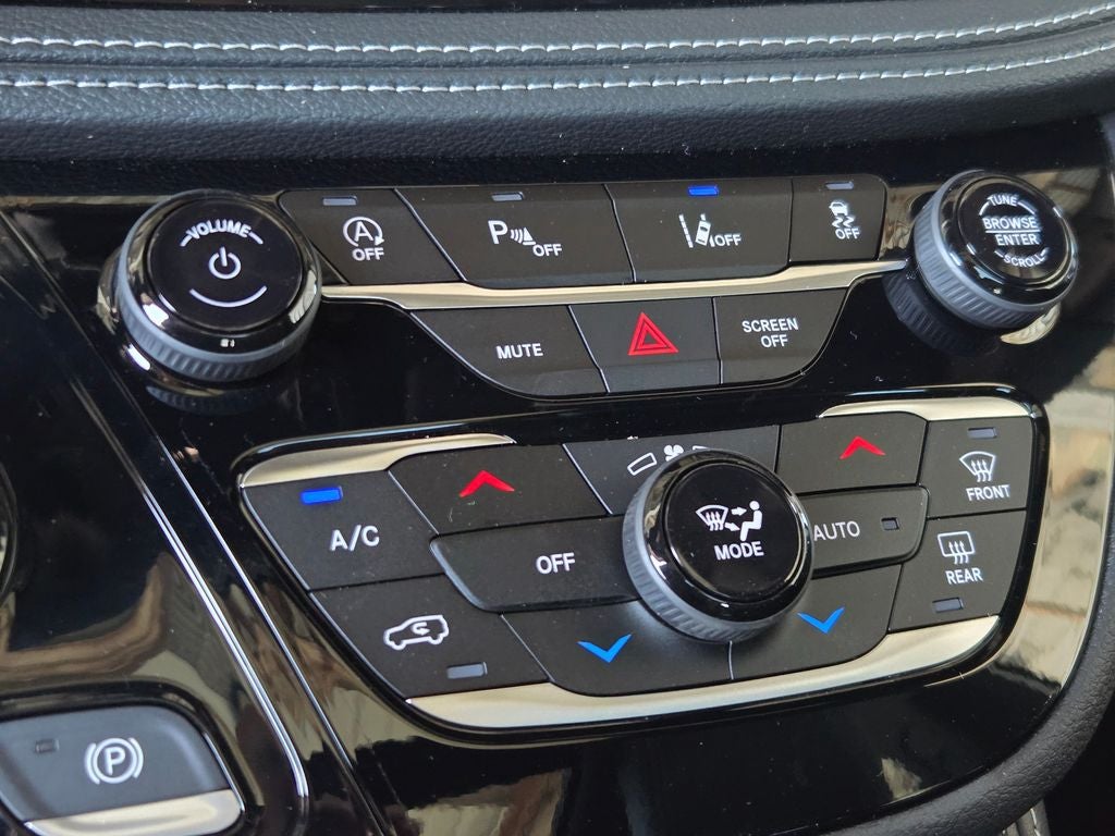 2027 Chrysler Pacifica Limited