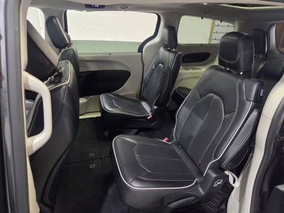 2021 Chrysler Pacifica Limited