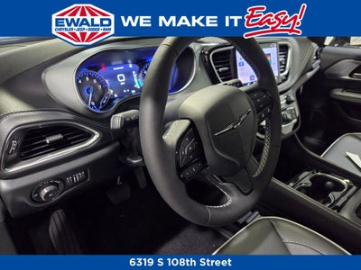 2026 Chrysler Pacifica Limited