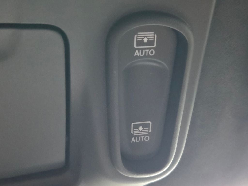2027 Chrysler Pacifica Pinnacle