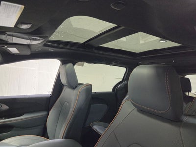 2027 Chrysler Pacifica Pinnacle