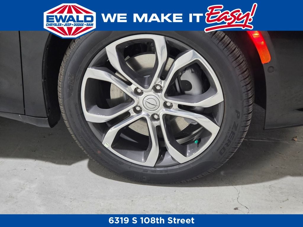 2026 Chrysler Pacifica Pinnacle