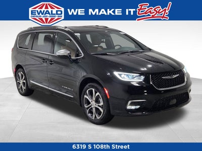 2026 Chrysler Pacifica Pinnacle