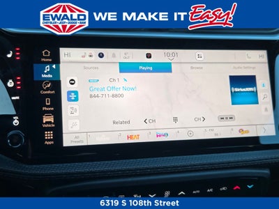 2026 Jeep Cherokee Laredo