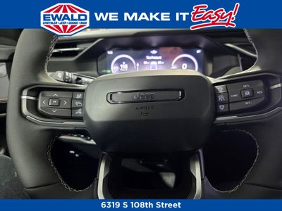 2026 Jeep Cherokee Laredo