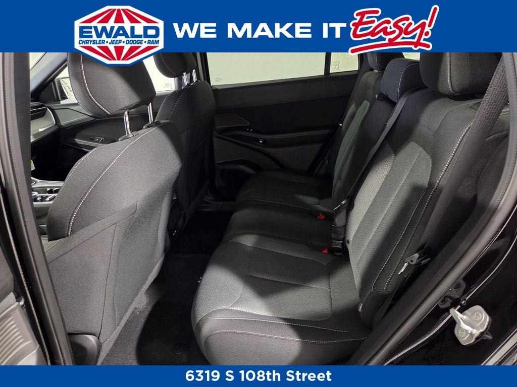 2026 Jeep Cherokee Laredo