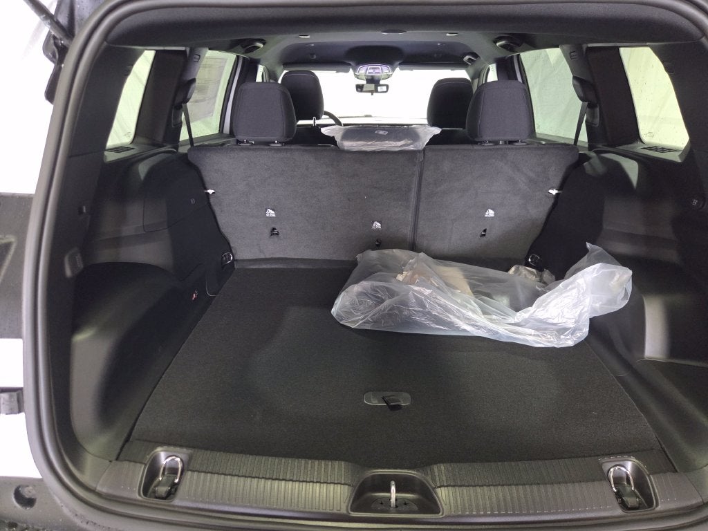 2027 Jeep Cherokee Laredo