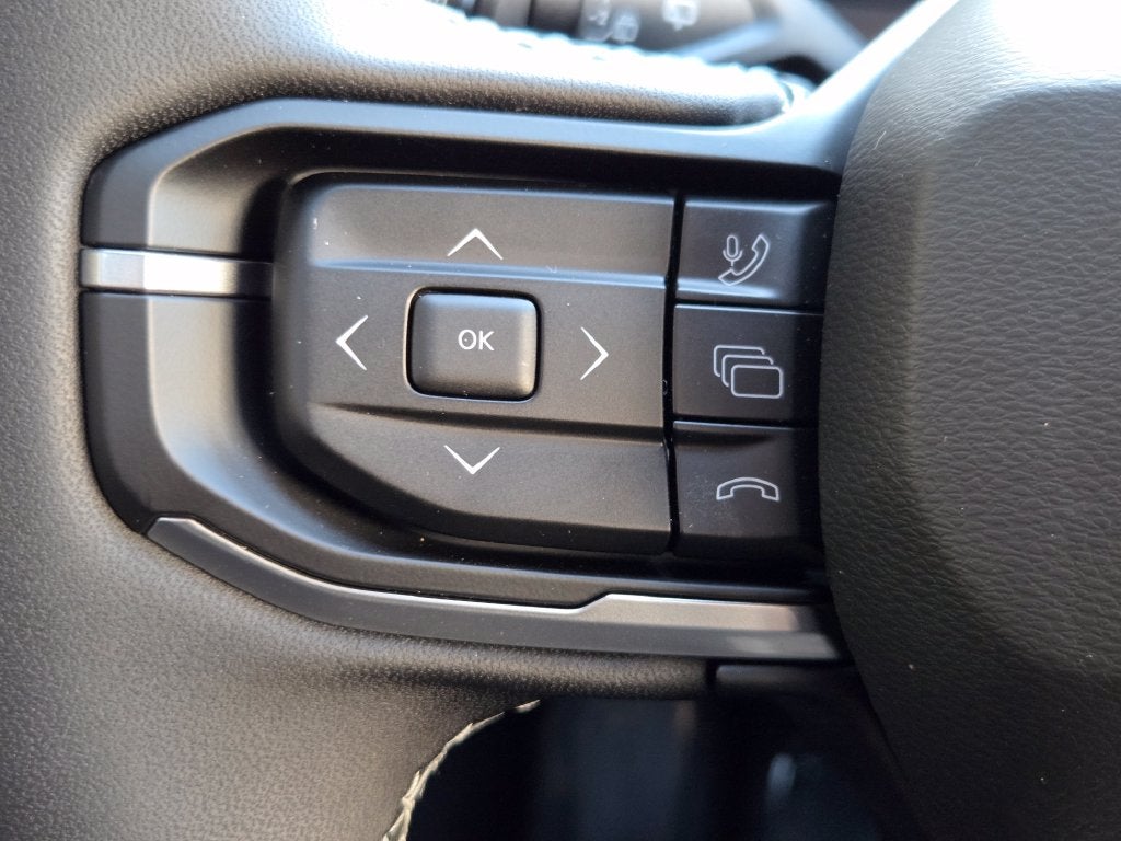 2027 Jeep Cherokee Laredo