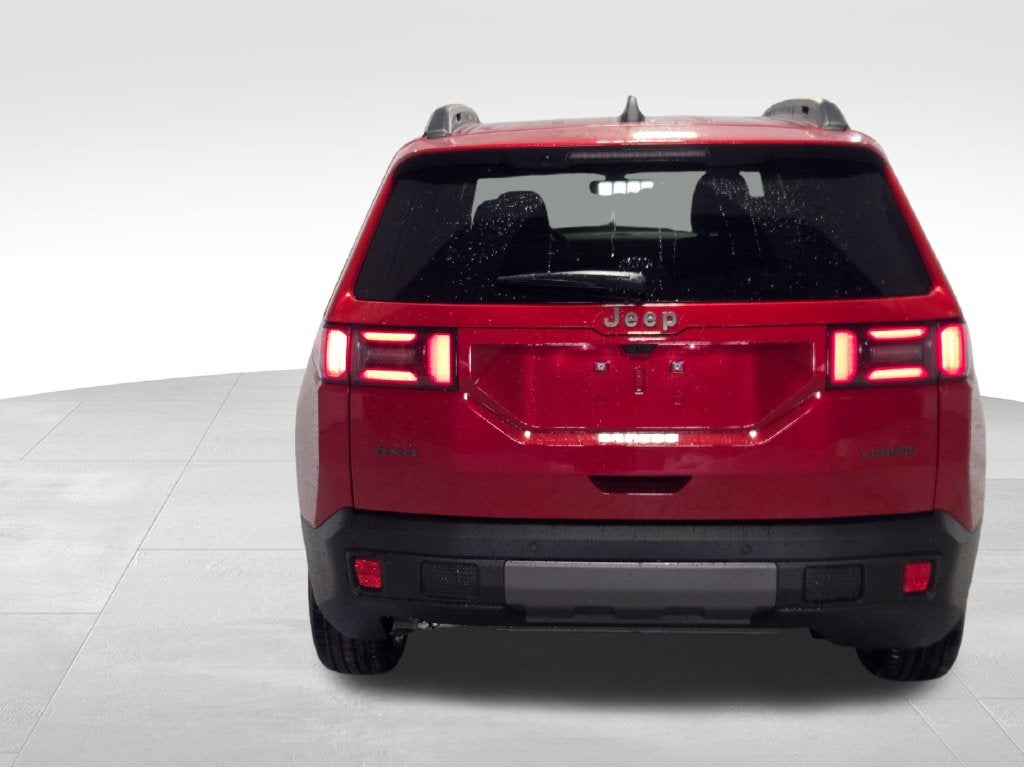 2027 Jeep Cherokee Laredo