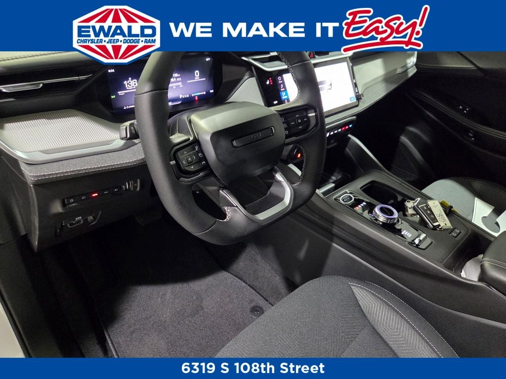 2026 Jeep Cherokee Laredo