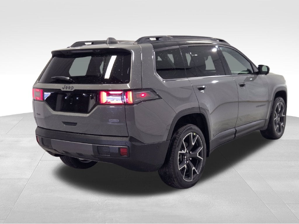 2027 Jeep Cherokee Overland