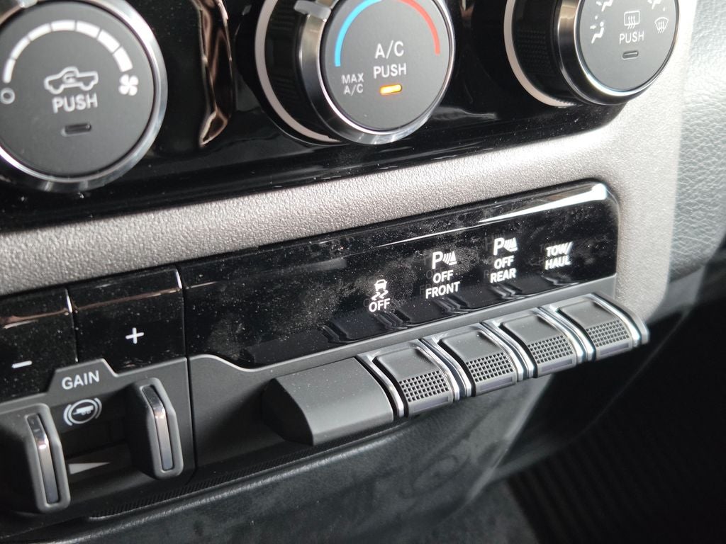 2026 RAM 1500 Tradesman