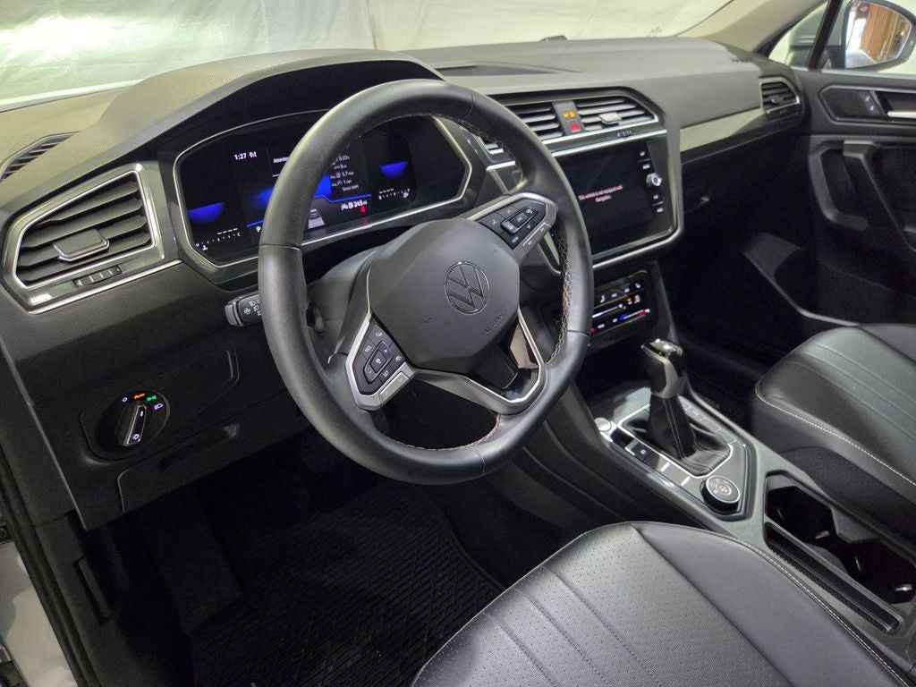 2024 Volkswagen Tiguan 2.0T SE
