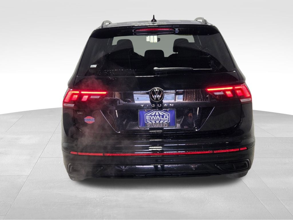 2023 Volkswagen Tiguan 2.0T SE R-Line Black