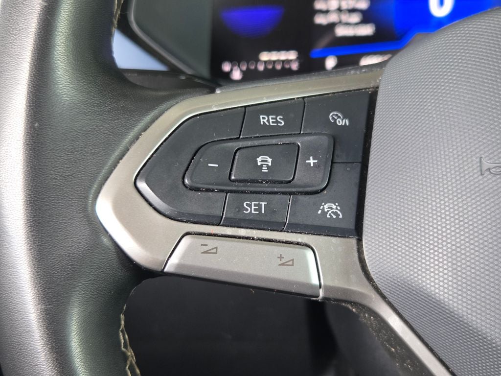 2024 Volkswagen Taos 1.5T SE