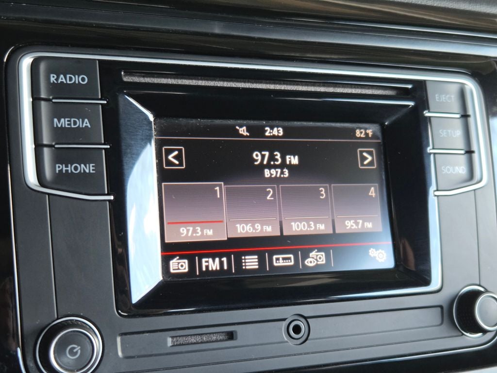 2018 Volkswagen Beetle 2.0T S
