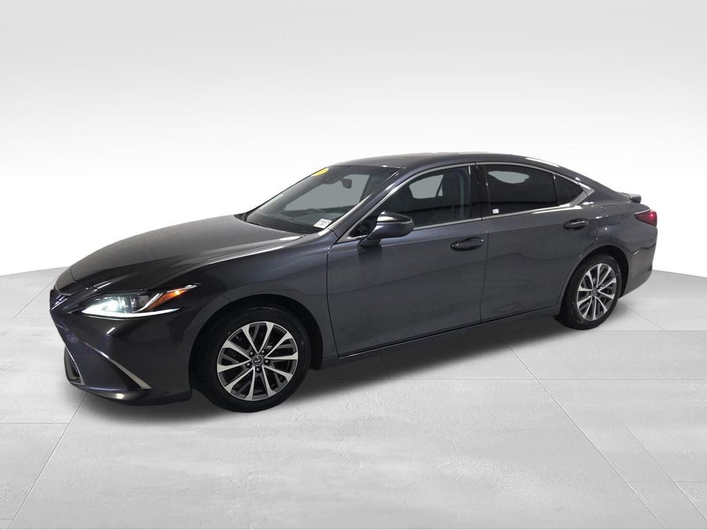 2023 Lexus ES 300h