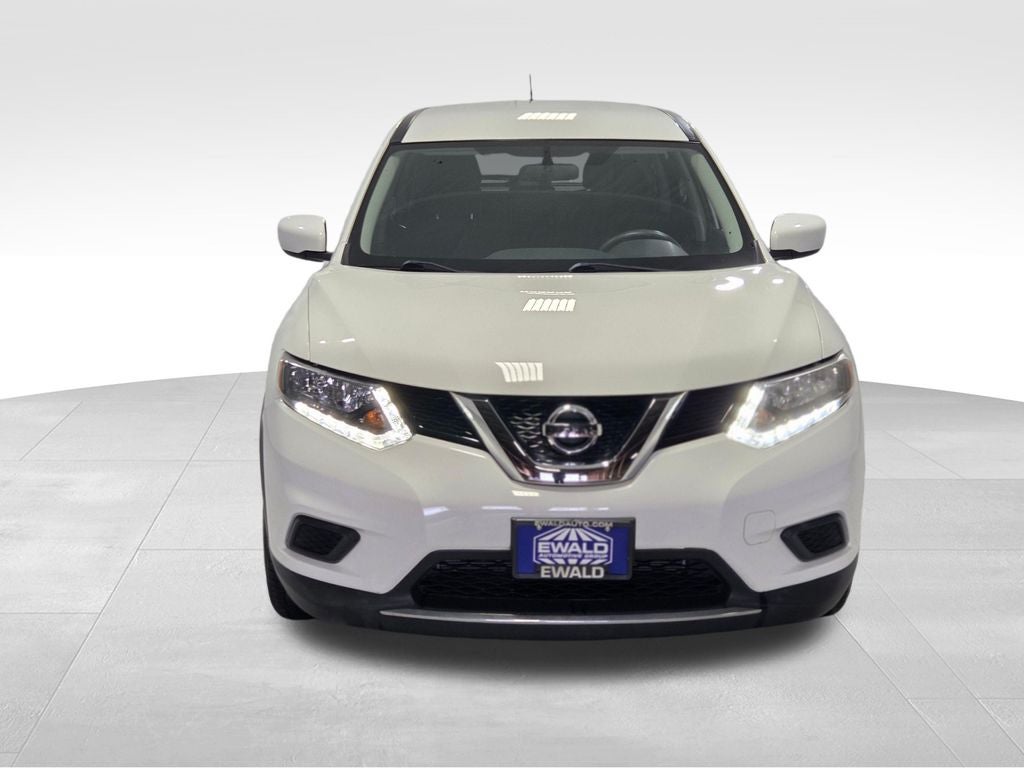 2016 Nissan Rogue Base