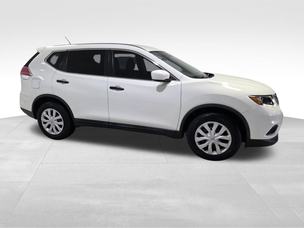 2016 Nissan Rogue Base