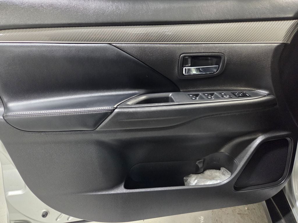 2020 Mitsubishi Outlander SEL