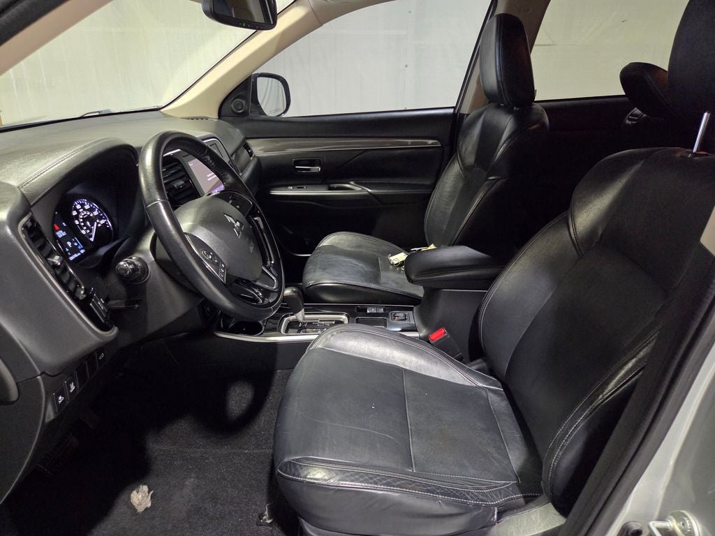 2020 Mitsubishi Outlander SEL