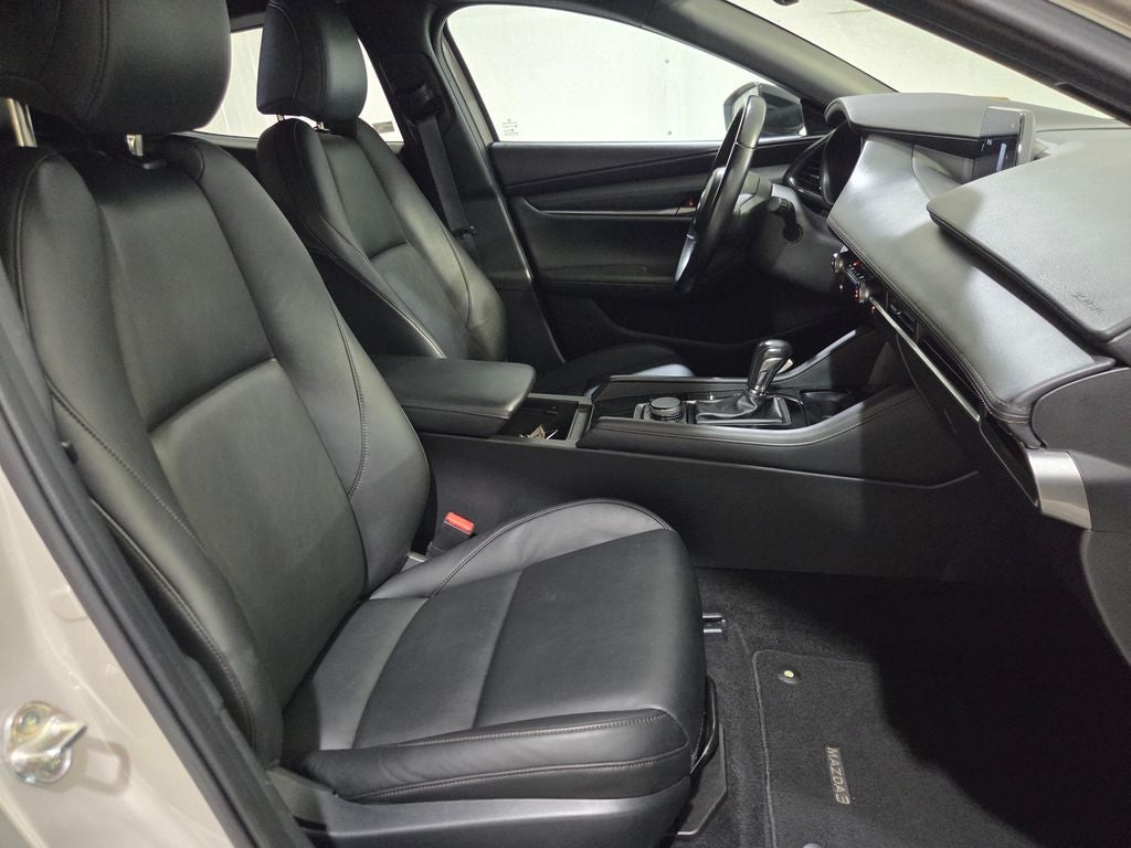 2025 Mazda Mazda3 2.5 S Select Sport