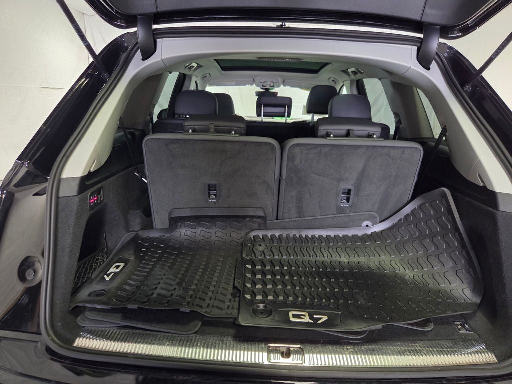 2023 Audi Q7 45 Premium quattro