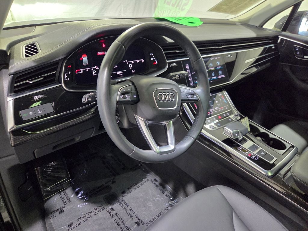 2023 Audi Q7 45 Premium quattro